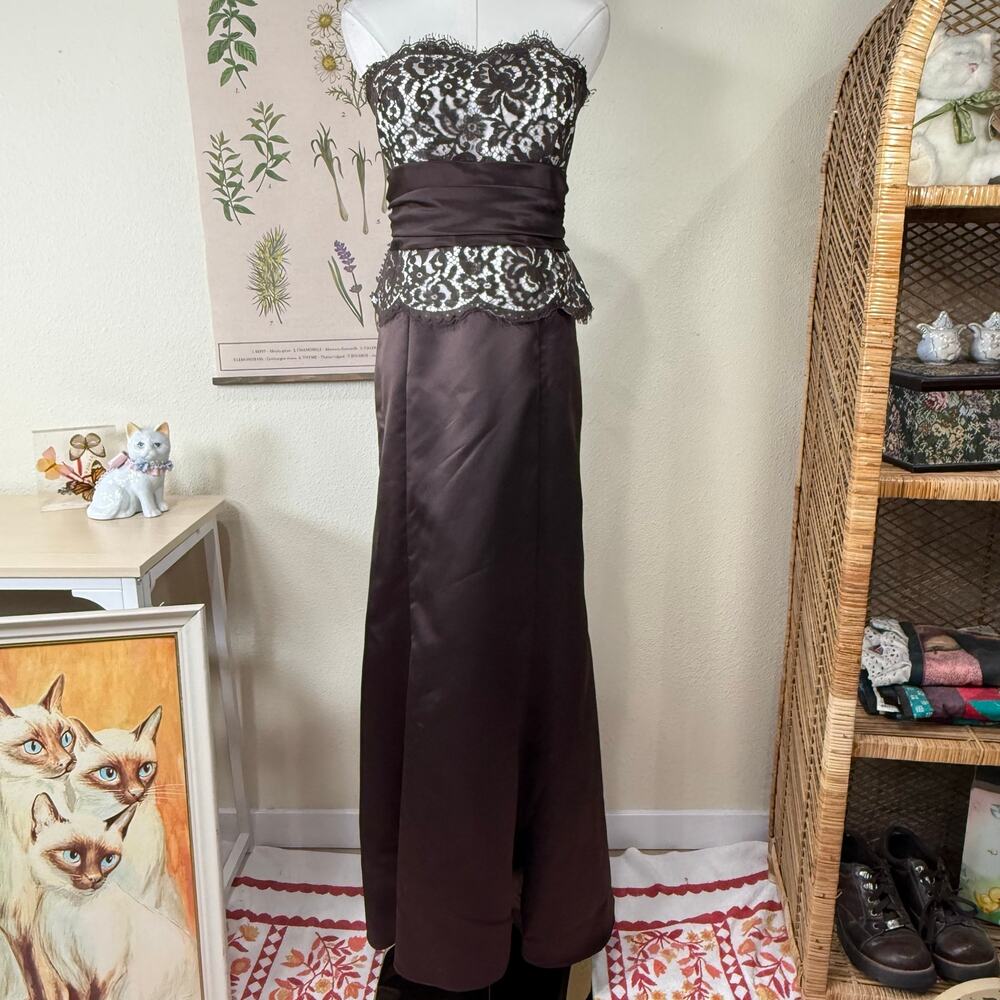 90s Y2k Chocolate Brown Lace Strapless Formal Dress Coquette Romantic Rococo M
